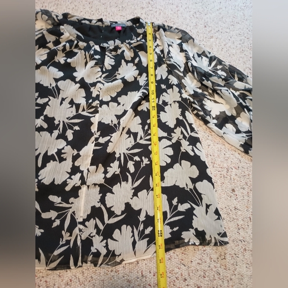 💓Vince Camuto Floral Black and White Women's Top XL - Picture 13 of 17